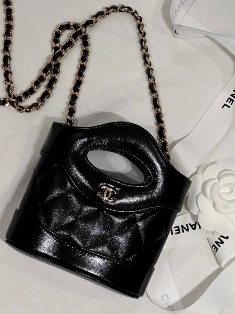 Classic CHANEL Bags: A Stylish and Versatile Choice for Elegance